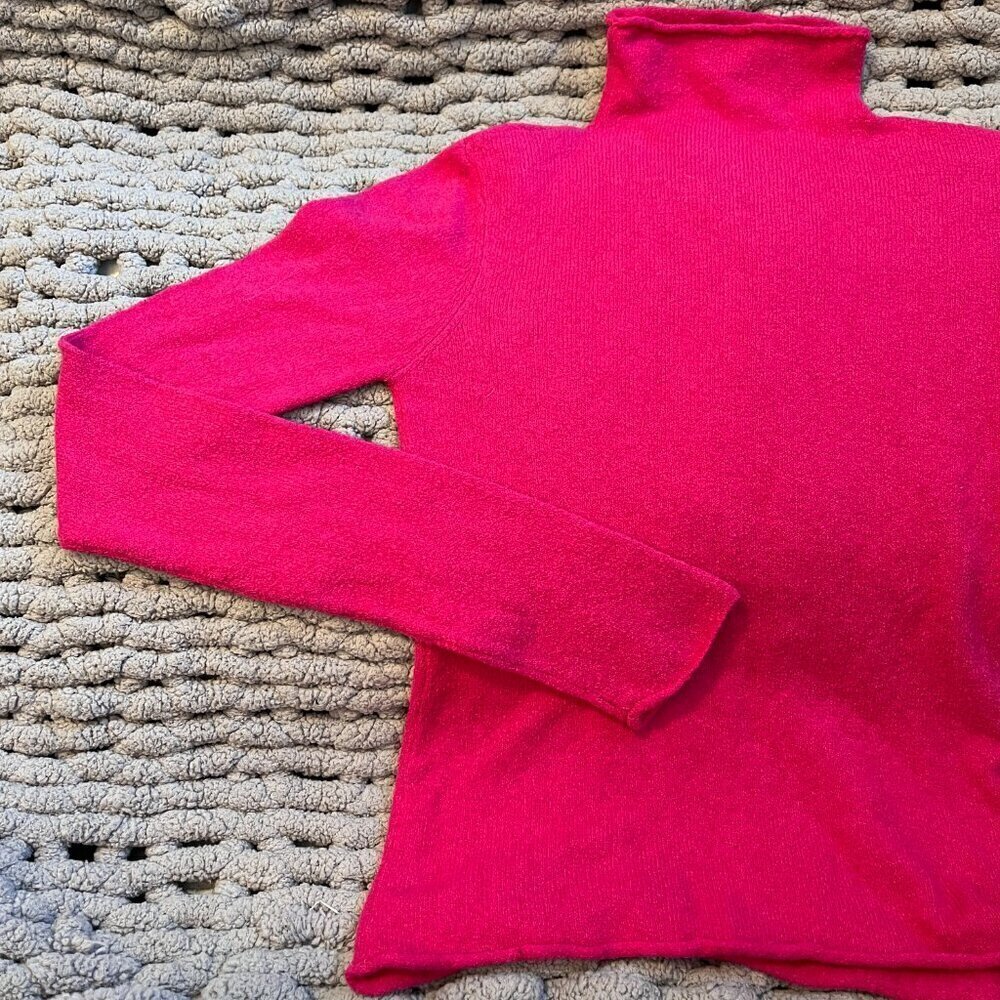 Wilfred Free Pink Knit Sweater Size Medium - Picture 7 of 10